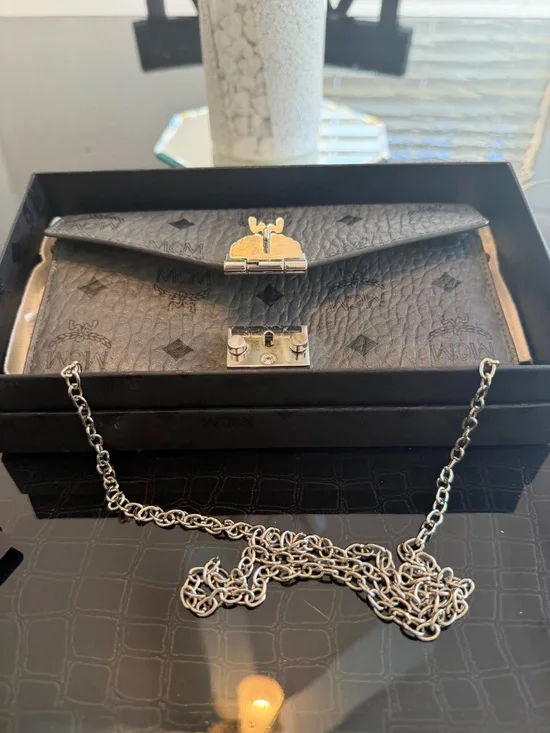 MCM Patricia clutch bag grey - Picture 3 of 8